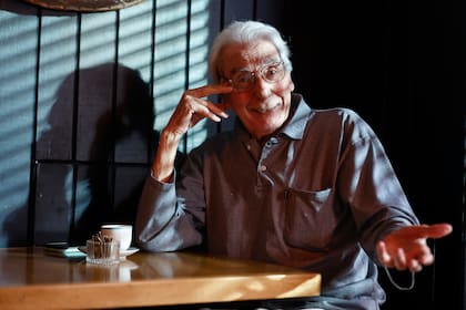 El actor no pierde las mañanas y reconoce que le gustaría volver a formar una pareja