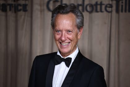 El actor Richard E. Grant también dijo presente en la velada