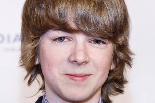 Condenan a cadena perpetua a un actor de Riverdale por el asesinato de su madre