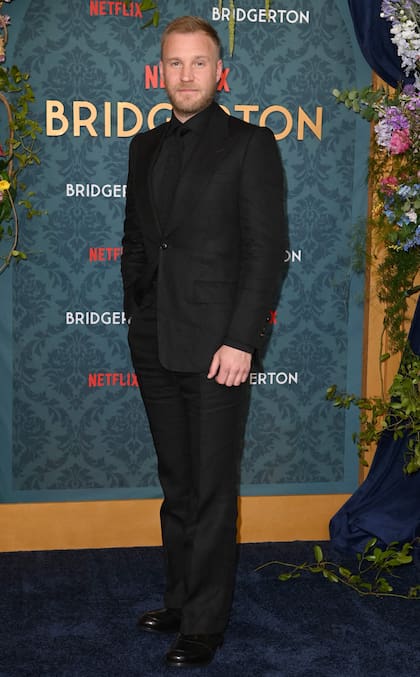 El actor Sam Phillips se sumó esta temporada a la serie en un papel que pondrá en alerta a todos los fanáticos de Colin y Penelope, la pareja central de los nuevos episodios