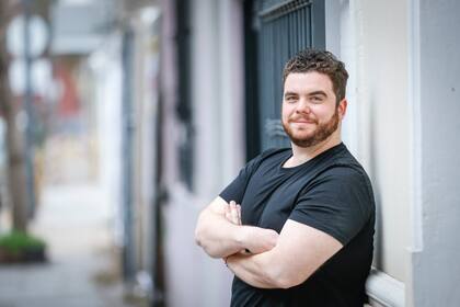 El actor se tomó unos días de descanso en Europa antes de iniciar un semestre laboral con actividades de lunes a domingos, un verdadero privilegio