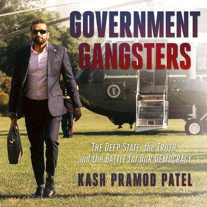 El actual director del FBI es el autor del libro “Government Gangsters”, que incluye una lista de personas consideradas adversarias