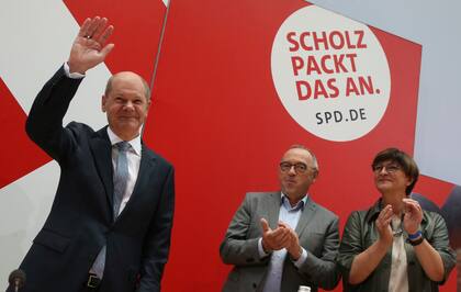 El actual vicecanciller socialdemócrata de Alemania, Olaf Scholz, lidera uno de los tres partidos que integran la coalición que probablemente tomará las riendas del país en los próximos años