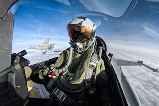 Pilotos de la Fuerza Aérea se entrenan en EE. UU. y esperan hacer este año el primer vuelo de los F-16