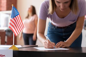 Guía actualizada sobre el trámite para inmigrantes que ya están en Estados Unidos