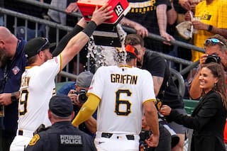 El adolescente Konnor Griffin deslumbra en su debut y los Piratas vencen 5-4 a los Orioles para hilar su tercera victoria