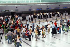 El aeropuerto Internacional de Ezeiza: la entrada principal para muchos extranjeros que visitan la Argentina