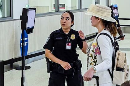 El Aeropuerto Internacional de Filadelfia implementará la tecnología EPP de la CBP