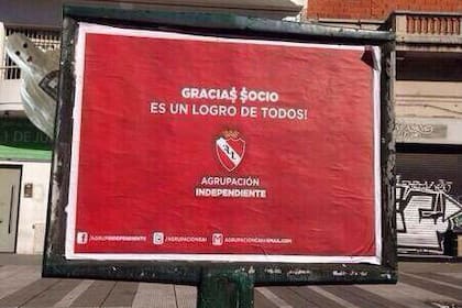 El afiche intervenido