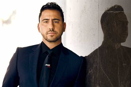 El agente inmobiliario Josh Altman, conocido por 'Million Dollar Listing', advierte sobre los enormes desafíos que enfrentan los residentes de Pacific Palisades para reconstruir sus hogares tras los incendios forestales