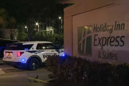 El agente policial de Florida se encuentra estable