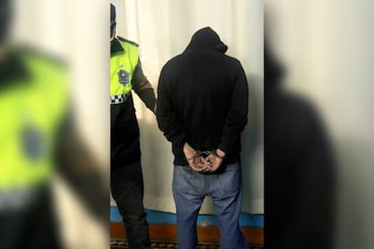 El agresor, identificado como Luciano Nieva (35), fue detenido el miércoles por efectivos de la Policía local