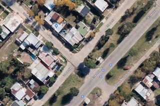 Un hombre atacó a golpes a su madre, la encerró e incendió la vivienda