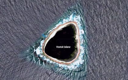 El agujero negro se trataba de la Isla Vostok. Captura: Google Maps