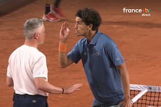 El furioso reclamo de un tenista francés contra el juez durante un largo partido en Roland Garros