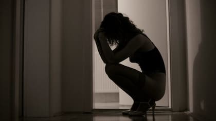 El aislamiento de la víctima es clave para que los tratantes puedan mantener un dominio absoluto sobre ella