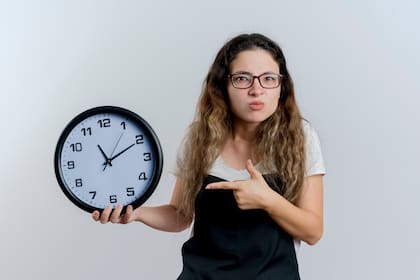 El ajuste adelantará una hora los relojes a las 2 hs y marcará el inicio del esquema estacional