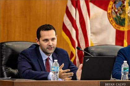 El alcalde de Hialeah, Bryan Calvo