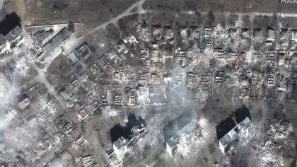 El alcalde de Mariúpol alega que miles de personas han muerto en la ciudad desde que comenzaron los bombardeos rusos
