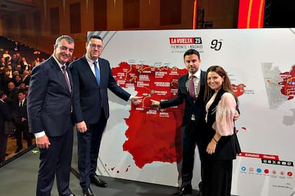 El Alcalde de Rueda, Pablo Sánchez Gatón, en la presentación de la Vuelta a España.