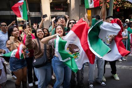 El alcalde participó de las celebraciones por el Día de la Independencia de México en la ciudad de Nueva York