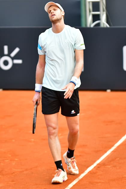 El alemán Yannick Hanfmann, frustrado, en el partido ante Juan Manuel Cerúndolo, en el Río Open