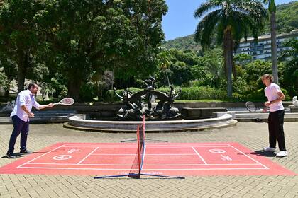 El alemán Zverev, número 2 del mundo y primer favorito en el Río Open de este año, fue recibido por el gobernador Cláudio Castro en el Palácio das Laranjeiras