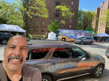 El alguacil tiene una importante carrera política en Nueva York