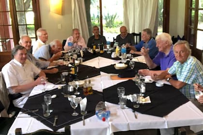 El almuerzo de hace dos años en San Isidro Club, que se ha vuelto el punto habitual de la reunión anual de los primeros pumas del rugby argentino.