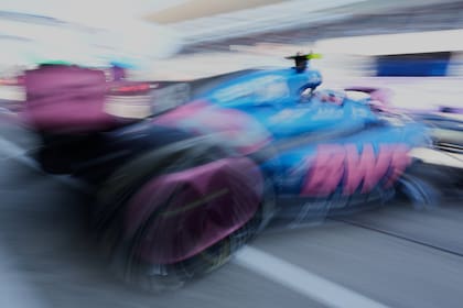 El Alpine de Franco Colapinto, en un ingreso a boxes