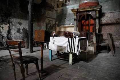 El Altar donde se guardaba la Torá en el templo recuperado de Magallanes