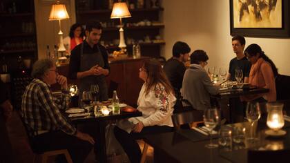 El ambiente de Catalino: intimidad para una cocina sincera