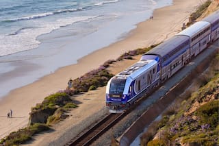 El tren que une Los Ángeles con San Diego y que ahora suma otra vuelta por US$30