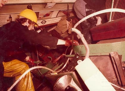 El análisis técnico determinó que el tren seguía bajo potencia hasta el momento del impacto, lo que indicaba que el conductor no había intentado reducir la velocidad