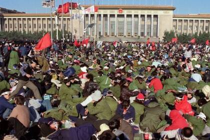 En la plaza Tiananmen hubo una huelga de hambre de estudiantes en mayo de 1989