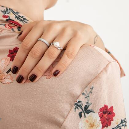 El anillo Carrara tiene una elegancia atemporal