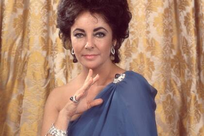 El anillo que usó la actriz, era el que perteneció a Liz Taylor y data de 1971.