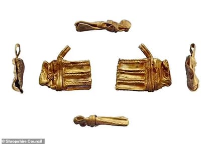 El año pasado en Shropshire se halló un estuche de amuleto de oro romano incompleto