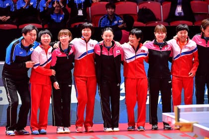 El anuncio del equipo coreano unificado sorprendió al público sueco