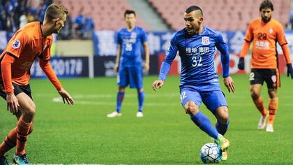 El Apache en acción