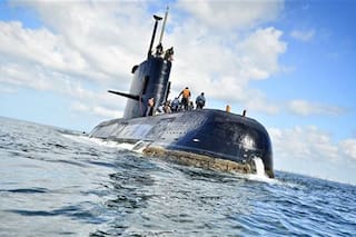 El Gobierno analiza dos ofrecimientos para la compra de un submarino