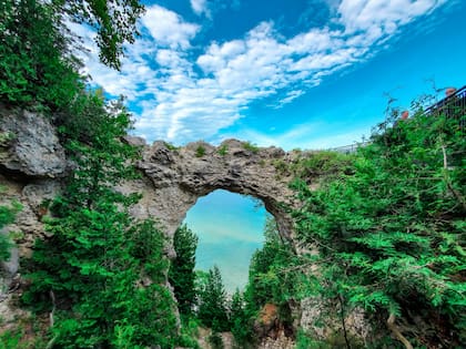 El Arch Rock, ubicada al este de la isla