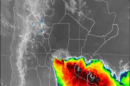 El área con tormentas fuertes