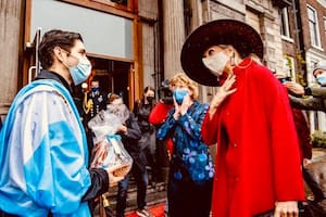 La historia del argentino que vende 15.000 empanadas por mes en Holanda