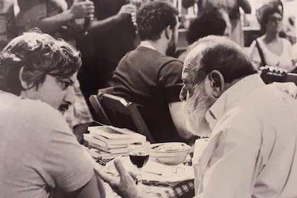 El argentino Matías Bidart y Alfredinho en el Bip Bip.