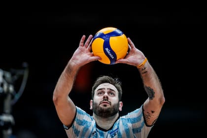 El armador De Cecco, a los 36 años, se encumbra como una leyenda del vóleibol argentino