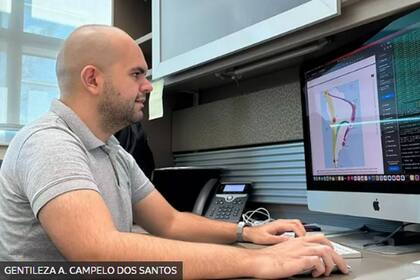 El arqueólogo brasileño André Luiz Campelo dos Santos, actualmente investigador de la Universidad Florida Atlantic en Estados Unidos, es el autor principal del estudio.