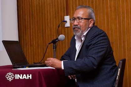 El arqueólogo Raúl Barrera Rodríguez indicó que de los 655 cráneos identificados en el altar mexica, 38% corresponden mujeres (Foto: Gentileza INAH)