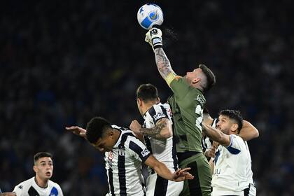 El arquero Guido Herrera, uno de los referentes de Talleres