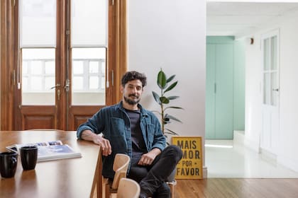 El arquitecto Martín Gallino, cofundador de Estudio Nodo y responsable de la refacción.